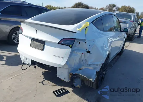 2022 Tesla Model Y Performance Dual Motor All-Wheel Drive from USA, damaged, VIN 7SAYGDEF1NF459603